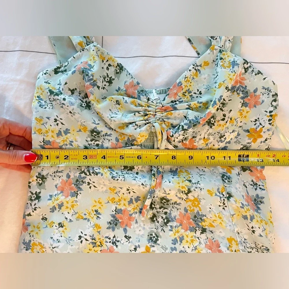 ASTR The Label Cinched Bust Floral Print Dress - Picture 7 of 11